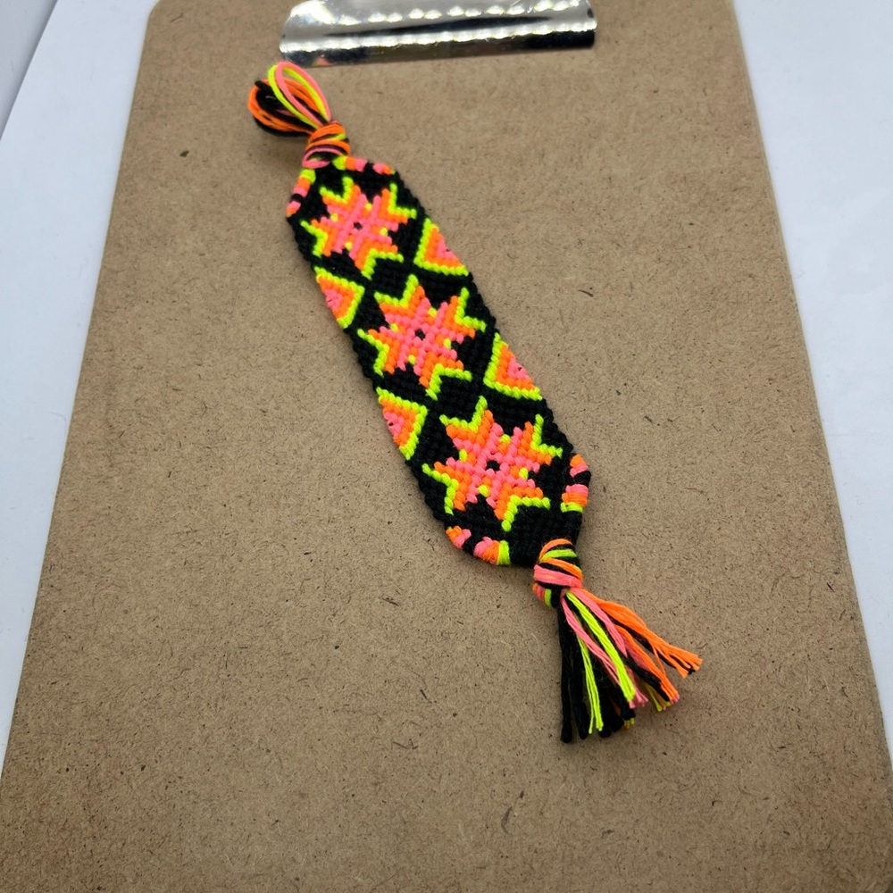 Handmade Woven Neon Keychain - Picture 3 of 5